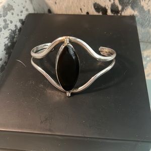 Arizona 925 Sterling Silver versatile Bracelet can be worn on the JASPER or ONYX